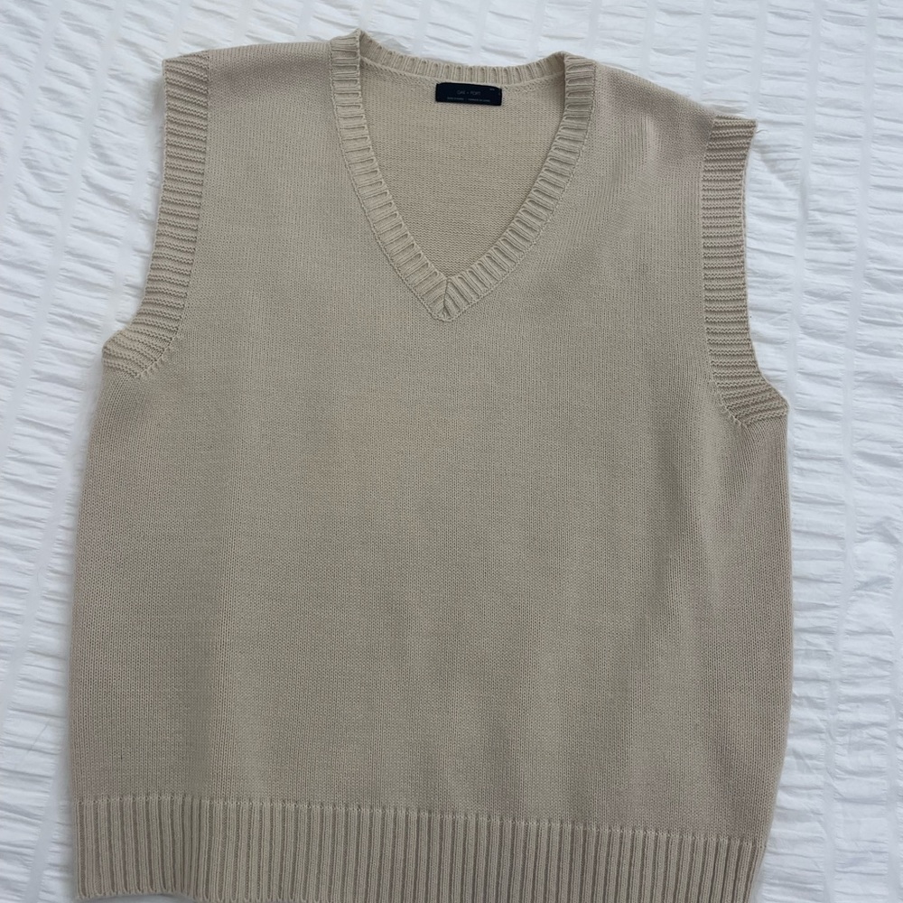 OAK + FORT Beige V-Neck Sweater Vest